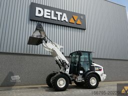 Caterpillar 906M