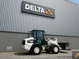 Caterpillar 906M