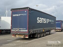 Schmitz Cargobull Curtainsider Mega