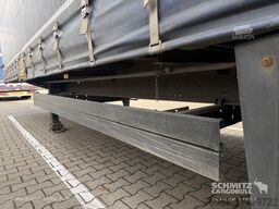 Schmitz Cargobull Curtainsider Mega