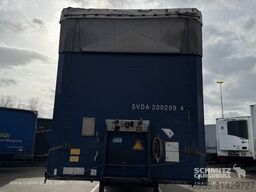 Schmitz Cargobull Curtainsider Mega