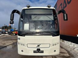Volvo B8R 9500 4x2 AC / AUXILIARY HEATING / WC / WHEE...