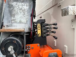 Volvo FH 420 8x4 HMF 22 Tonmeter laadkraan