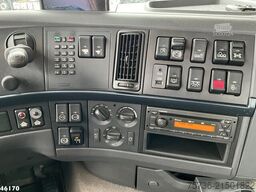 Volvo FH 420 8x4 HMF 22 Tonmeter laadkraan