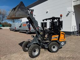 Traktor Giant G2200 X-TRA