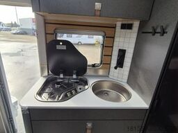 HYMER/ERIBA ML-T CrossOver 570 Delta, AHK, Autark, Leder