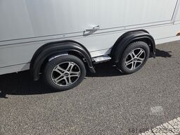 Debon Roadster 1000 PRO Premium Car Transport