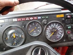 MERCEDES-BENZ Feuerwehr Unimog U 1300 L Tank & Pumpe 1800 L