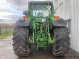 John Deere 7430