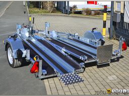 Debon RM2 Zweimotorradanhänger Einzelabsenkung