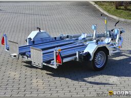 Debon RM2 Zweimotorradanhänger Einzelabsenkung