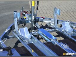 Debon RM2 Zweimotorradanhänger Einzelabsenkung