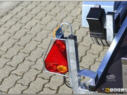 Debon RM2 Zweimotorradanhänger Einzelabsenkung