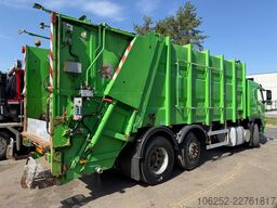 Volvo FM 300 6x2 *LHD* - GARBAGE TRUCK / MULLWAGEN / ...