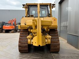 Caterpillar D8T