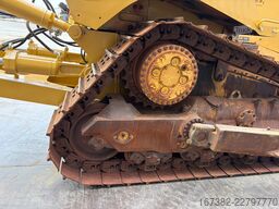 Caterpillar D8T