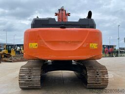Hitachi ZX300LC-6