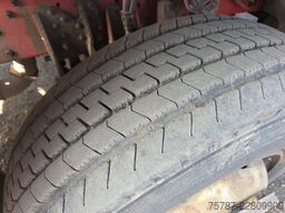 MERCEDES-BENZ 1524 BDF mit Klima, Ladebordwand, 2 x Bett