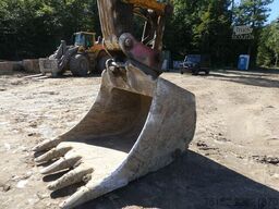 JCB JS 370 NLC  6 Zyl. ISUZU Mot.