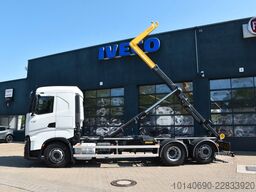 IVECO X-WAY AS280X50Y-PS Abrollkipper PALFINGER HT20TE