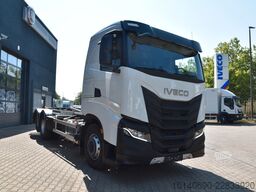 IVECO X-WAY AS280X50Y-PS Abrollkipper PALFINGER HT20TE