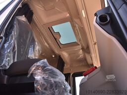 IVECO X-WAY AS280X50Y-PS Abrollkipper PALFINGER HT20TE