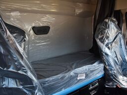 IVECO X-WAY AS280X58Y-PS Abrollkipper MEILLER RS21.70