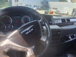 MAN TGX 26.440  6x2   LLW Pritsche mit Kran Palfinge