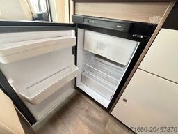 CARADO V 339 AUTOMATIK, LED, PRO+, NAVI+RFK, SAT+TV