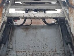 MERCEDES-BENZ FAUN Powerpress Aufbau Müllwagen