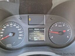 MERCEDES-BENZ 515 Sprinter 22 Schlafsessel Vorlauffahrzeug 2x