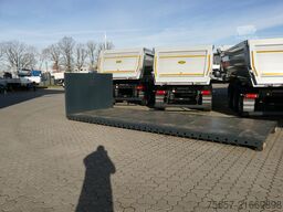  Abrollcontainer - Plattform