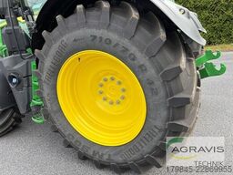 John Deere 6R 250