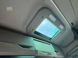 MAN TGX 33.520 6x6 BL Pritsche Kran Fassi F235A.2.24