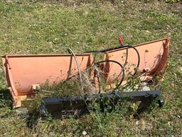 John Deere 5075E