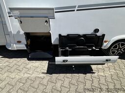 Pilote Pilote P696 Evidence – Automatik – Solar