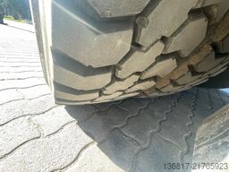 VOLVO FM12 8x4BB KIPPER KRAN PK33000ELB Fly-Jib WINDE