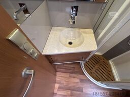 NIESMANN+BISCHOFF Flair 710i CW Automatik,Autark,Luftfahrwerk,Alde