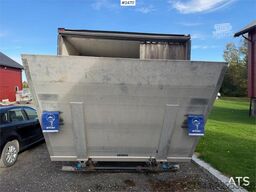 MAN LE 15.220 4x2 Box Truck with Tail Lift and Refrige