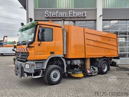 MERCEDES-BENZ Actros 2032 A 4x4 Bucher STKF 9500 Airport 30x
