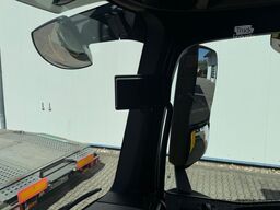 MERCEDES-BENZ 2540 LL 6x2/4 Kühlkoffer 8.2m LBW 2,5t  Carrier