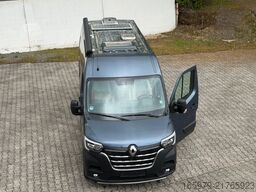 BÜRSTNER Delfin C 621