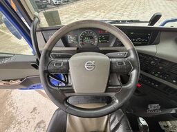 Volvo FH 540 8x4 RETARDER / TANDEM AXLE LIFT / BOX L=...