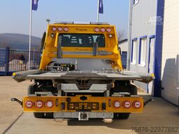 IVECO DoKa 70C18H/P Schiebeplateau