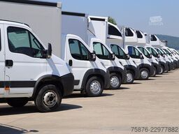 IVECO DoKa 70C18H/P Schiebeplateau
