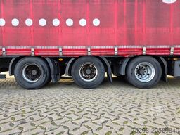 SCHWARZMÜLLER SJ / Schwanenhalstrailer