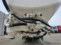  Köhler BSCX31/51/A  / 51.000 l / Lenkachse