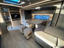 SCANIA S 590  STX MOTORHOME