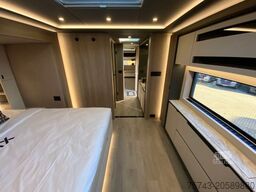 SCANIA S 590  STX MOTORHOME