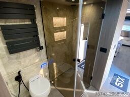 SCANIA S 590  STX MOTORHOME